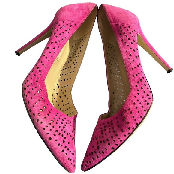 Diane Von Furstenberg Shoes - Diane Von Furstenberg Bonnie Suede Pumps
